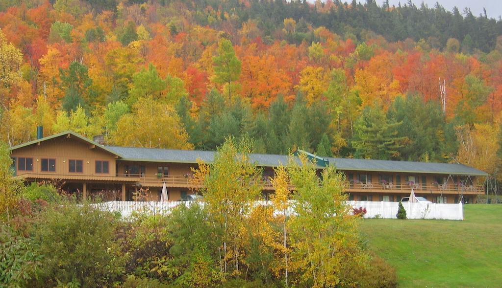 Ledge Rock At Whiteface Wilmington Exterior foto