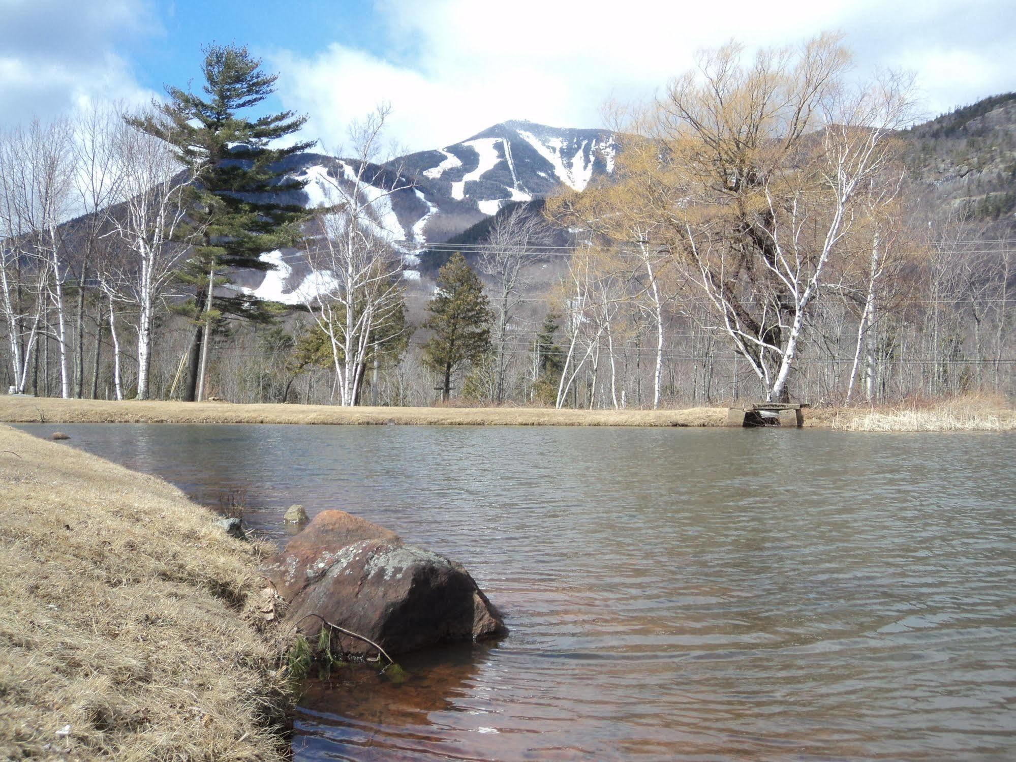 Ledge Rock At Whiteface Wilmington Exterior foto