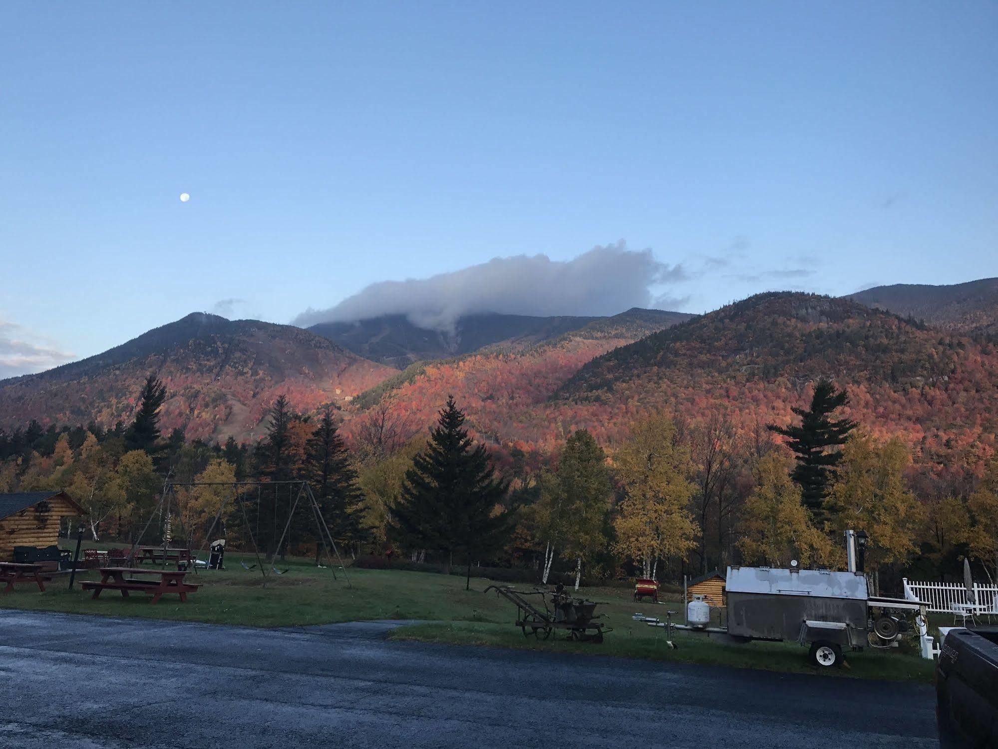 Ledge Rock At Whiteface Wilmington Exterior foto